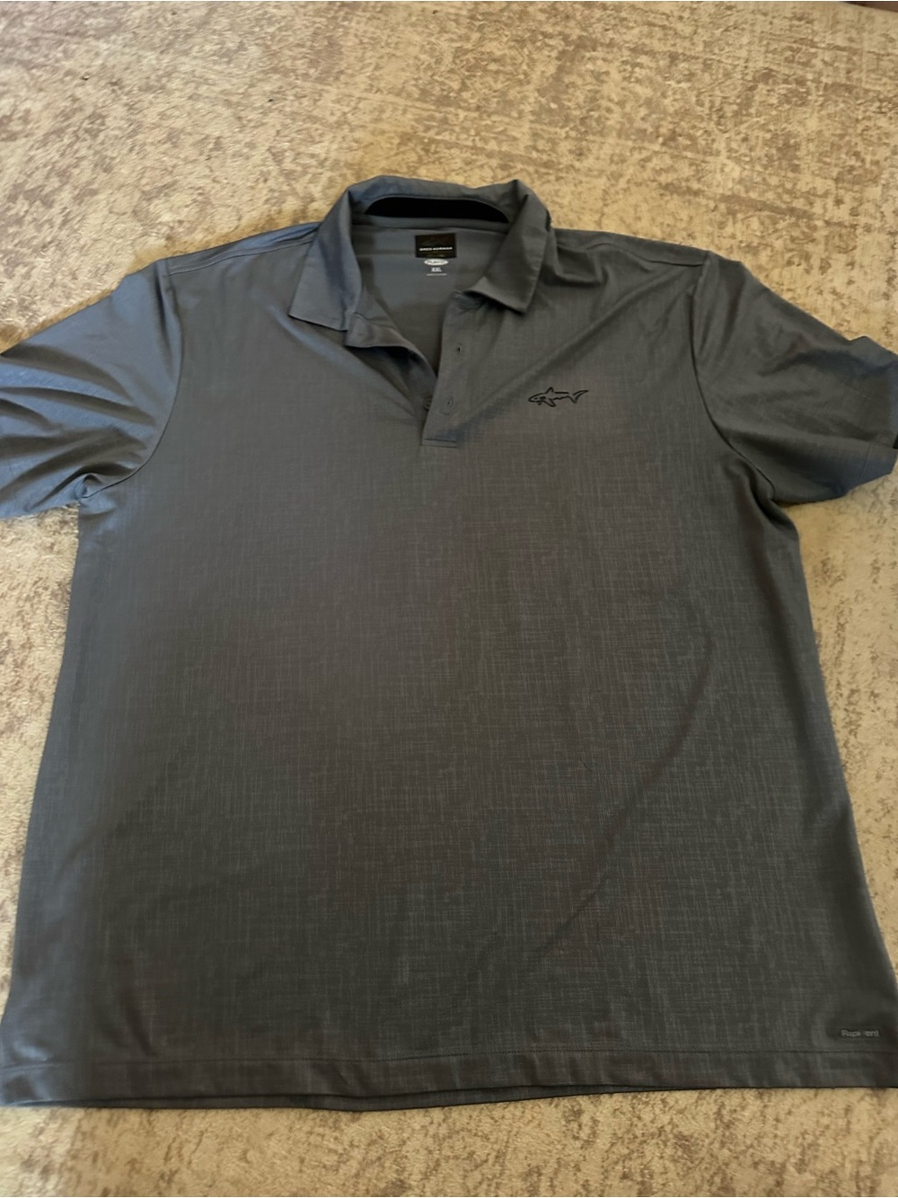 Greg Norman for Tasso Elba Men’s XXL Gray Play Dry Golf Polo Shirt Shark Logo